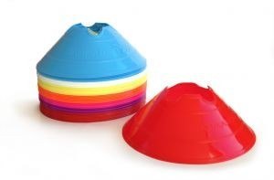 Wysepki, stożki, kapturki, grzybki treningowe pod laskę