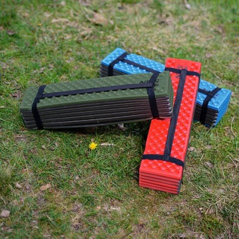 NILS CAMP NC1768 NIEBIESKA KARIMATA SKŁADANA 188cm NILS CAMP