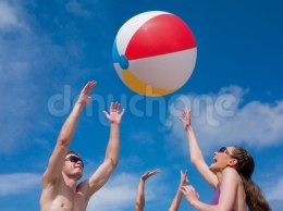 Dmuchana piłka plażowa dla dzieci 61 cm Bestway 31022