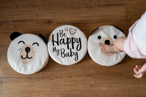 Poduszki białe ekoskóra NAPISY 1 szt. 6 cm AKSON - Miś - Be Happy