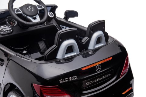 Jeździk na akumulator Mercedes BENZ SLC300 Cabrio dźwięki, światła, pilot - czarny