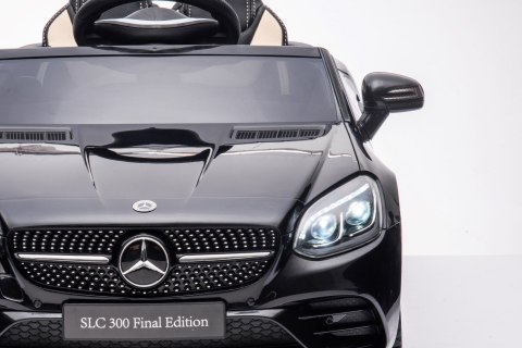 Jeździk na akumulator Mercedes BENZ SLC300 Cabrio dźwięki, światła, pilot - czarny