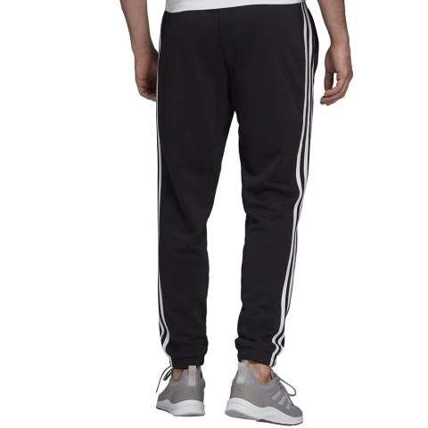 Adidas Spodnie męskie adidas Essentials Tapered Elasticcuff 3 Stripes Pant czarne GK8829