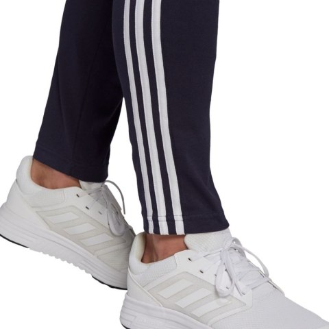 Adidas Spodnie męskie adidas Essentials Single granatowe GK8997