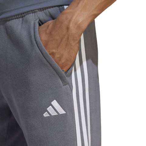 Adidas teamwear Spodnie męskie adidas Tiro 23 League Sweat Tracksuit Bottoms szare HZ3019