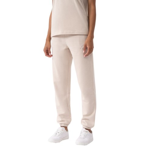 4F Spodnie damskie 4F CAS F472 beżowe 4FAW23TTROF472 83S