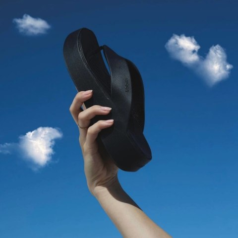 Crocs Klapki damskie Crocs Getaway Platform Flip czarne 209410 001