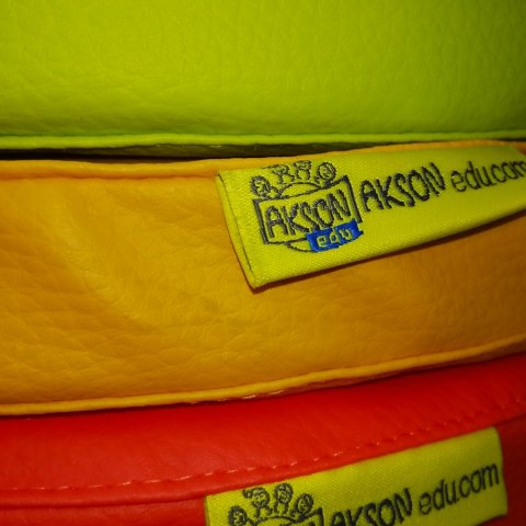 Poduszka EKOSKÓRA 3 cm bez nadruku 1 szt. AKSON - JASNO ZIELONY